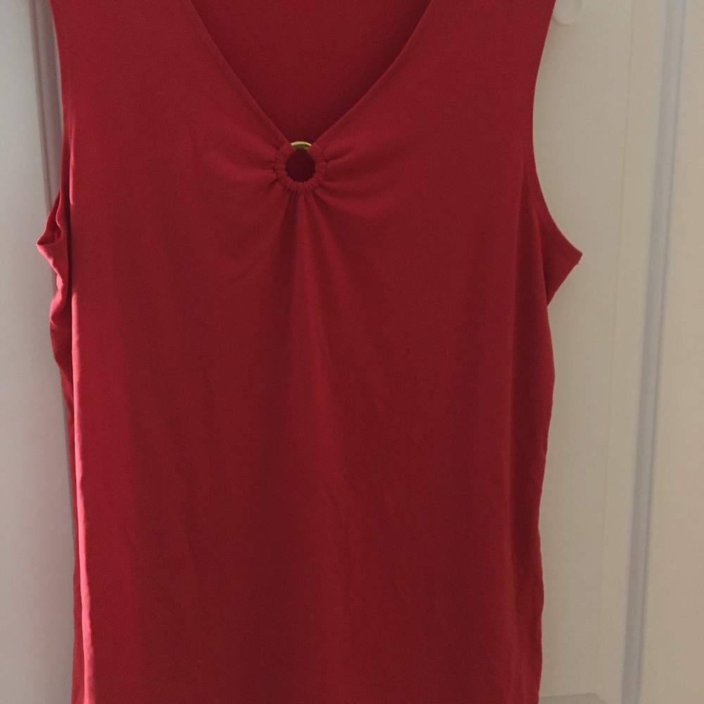 Sleeveless top